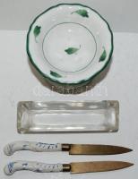 Kis vegyes tétel: 2db régi, porcelán nyelű rézkés, 1db kézzel festett porcelán mustáros tálka és 1db...