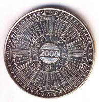 2000. "Millenium - naptár" ezüstözött emlékérem (42mm) T:PP