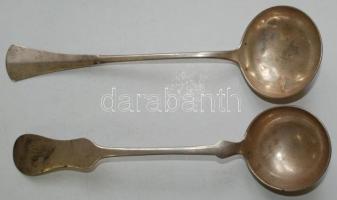 Két darab ezüst merőkanál, egyik horpadt a másik címeres, jelzettek Dianás és mesterjelesek, Nettó 3...