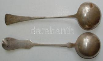 Két darab ezüst merőkanál, egyik horpadt a másik címeres, jelzettek Dianás és mesterjelesek, Nettó 3...