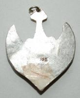 Ezüst medál, féldrágakő berakással, bruttó 5 g