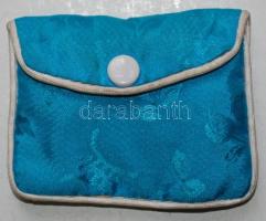 Nagy ovális formájú kagyló camea, antikizáló női büszt ábrázolással, 1930 körül, súly bruttó 17 g, a...