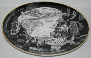 Szász Endre által tervezett Hollóházi jelzett porcelán tál /  Faces designed by Endre Szasz Hollohaz...