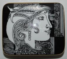 Szász Endre által tervezett Hollóházi jelzett porcelán ékszeres doboz /  Faces designed by Endre Sza...