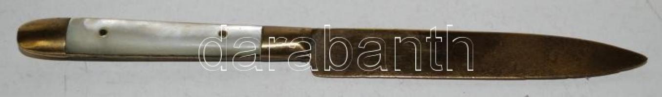 cca 1930 Gyöngyház nyelű réz papírvágókés / 
Brass paper knife with nacre handle