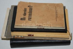 7db vallási könyvecske, az egyik Márton Lajos tervezte borítóval