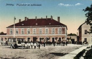 Párkány railway station, automobile