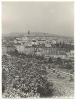 cca 1950 A bombatámadásban megsérült Budai Vár látképe a Tabánból, 24x18cm