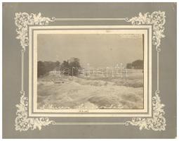 1910 A Niagara rohanó áradata. Zsoldos Elek fotója, kartonra kasírozva /  Niagara by Elek Zsoldos, on cardboard, 22x18 cm
