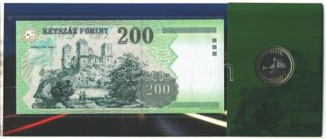 2009. 200Ft elsőnapi veret díszcsomagolásban +
2006. 200Ft "FB" "Búcsú a 200Ft-os ban...