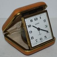 Kaiser összecsukható utazóóra saját műanyag tokjában, jól jár /
Travel watch in plastic case, works ...