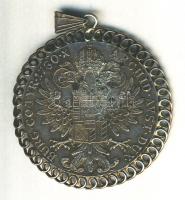 Ausztria 1780SF Tallér Ag "Mária Terézia" utánveret ezüst foglalatban! (Br.: 31.32g) T:2 Austria 1780SF Thaler Ag "Maria Theresia" restrike in silver frame (Br.: 31.32g) C:XF