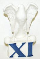 1948 Jelzett porcelánszobor a csehszlovák Sokol-mozgalom XI. találkozójának emlékére /  Porcelain falcon figure from the 11th meeting of the Czechoslovakian Sokol movement, 20x12x8cm