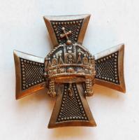 1929. "III. Osztályú Tiszti Szolgálati Jel" aranyozott bronz kitüntetés mellszalag nélkül, házilag gomblyuk jelvényre átalakítva T:2 Hungary 1929. Officers Long Service Decoration, III class, gold plated cross and crown without ribbon C:XF