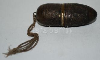 Régi díszített réz varrókészlet / sewing set