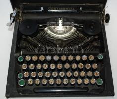 cca 1940 Wanderer Werke Continental írógép eredeti dobozában magyar billentyűzettel /  Vintage typewriter in original case, 30x30x10