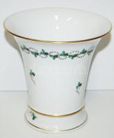 Kézzel festett Persil-mintás jelzett Herendi porcelán váza hibátlan állapotban / Handpainted Herendi porcelain vase in flawless condition, 16cm, d: 15,5cm