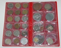 Vegyes magyar és külföldi hobbi gyűjtemény albumba rendezve, közte két ezüst érmével! T:vegyes