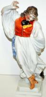Kézzel festett jelzett Herendi porcelán táncoló magyar legény figura hibátlan állapotban / Handpainted Herendi porcelain figure of dancing Hungarian shepherd, flawless condition, 29cm