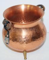 Kis rézüstöcske / 
Tiny copper cauldron, 9x9cm