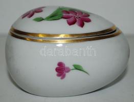 1940 Kézzel festett virágokkal díszített jelzett kis tojás alakú Herendi ékszeresdobozka, hibátlan á...