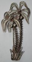 Pálmafa formájú ezüst (Ag) filigrán kitűző / 
Silver filigree brooch in palm tree shape, 6,5cm, 6,58...