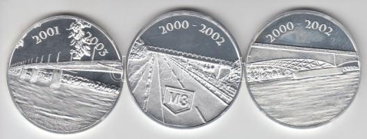 2000-2003. Vegyépszer  "M3 Autópálya / Tisza-Híd / Szent László-Híd" 3db ezüstözött fém emlékérem szettben adományozói dísztokban! T:PP