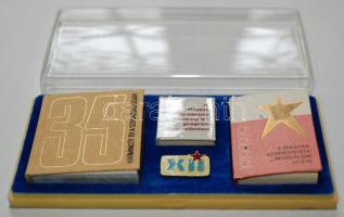 3db politikai témájú minikönyv díszdobozban. Bp., [1980], Kossuth