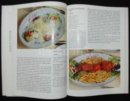 Tastes in Hungary. Gastronomical adventures. Bp., é.n., Folium. Egészvászon kötésben, védőborítóval,...