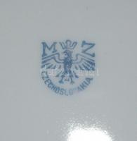 Csehszlovák MZ tányér 6 személyes készlet: 6 db mélytányér, 6 db lapostányér, 6 db süteményes-tányér...