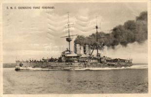 S. M. S. Erzh Franz Ferdinand mit Flagge an Rückseite