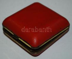 Dugena összecsukható utazóóra műanyag tokjában, nem működik / 
Travel watch in plastic case, does no...