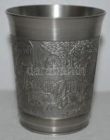 Gazdagon díszített ónpohár, m:7 cm