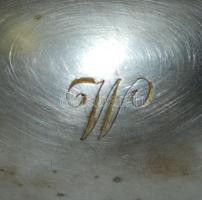 cca 1900 Jelzett alpakka teáskanna fogó-betét nélkül / Signed alpacca tea-pot 16x12 cm