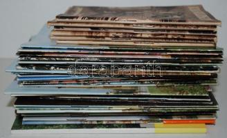 cca 1940-1980 37db régi városi múzeumi értesítő, tájékoztató