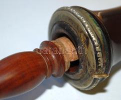 XIX. századi szépen faragott tajtékpipa, ezüsttel bélelt és karimázott, gyönyörűen "kiszívott&q...