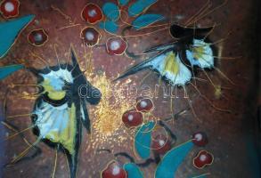 2 db jelzett zománc tálka, 13×13 cm