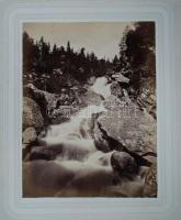 cca 1890 A Kis-Tarpataki vízesés. Divald Károly nagyméretű fotója kartonlapon. A magas Tátrából soro...