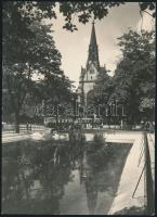 16 db modern, külföldi városképes lap, néhányuk alkalmi bélyegzéssel