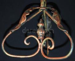 Kétágú bronzírozott fém gyertyatartó / 
Metal candelabrum, 43x34cm