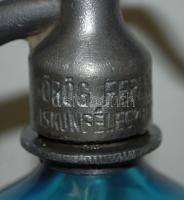 Szódásüveg, "Elisabeta 1938 Arad" felirattal, m:32 cm