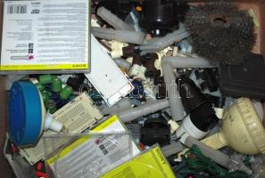 Nagy elektromos barkácstétel / 
DIY lot with electronic items