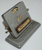 Régi mechanikus asztali naptár, müködik