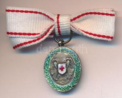 1914. "Vörös Kereszt Ezüst Díszérme hadidíszítménnyel" miniatűr női csokorszalagon T:2 Hungary 1914. "Red-Cross Silver Medal with war decoration" miniature on bow ribbon C:XF