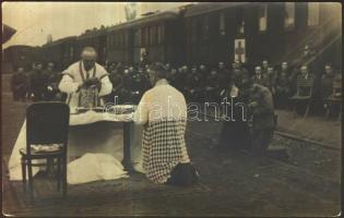 1921 Biatorbágy vasútállomás, IV. Károly és Zita utolsó útja Magyarországra, tábori mise, photo / The last visit of Charles IV and Zita to Hungary, prayer, photo