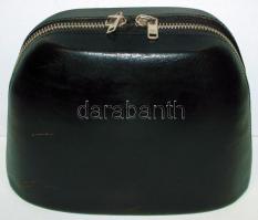 Carl Zeiss Jena 8x30-as távcső szíjjal, bőrtokban / 
Binoculars in leather case