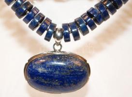 Lápisz lazuli nyaklánc és medál ezüst (Ag) szerelékkel / 
Lapis lazuli necklace and medallion with s...
