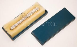 Ezüst (Ag) tűtartómedál / 
Silver needle case medallion, 7,5cm, 9,9gr