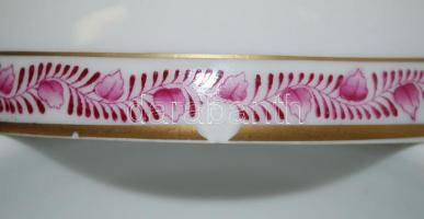 Herendi Apponyi mintás bonbonier, kézzel festett, áttört, 1 cm.-es lepattanással az oldalán, m:10 cm...