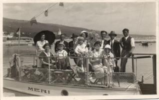 SS Meri, onboard group photo